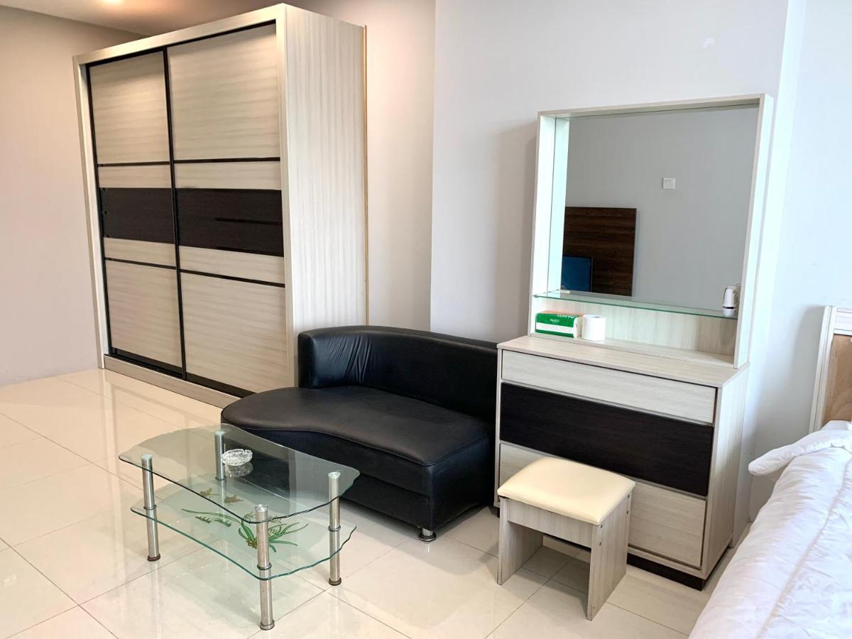 Spacious Studio Suite In Nagoya Batam Екстер'єр фото